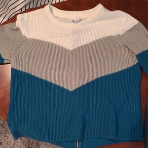 Design History Chevron Sweater - Teal, Gray, and White